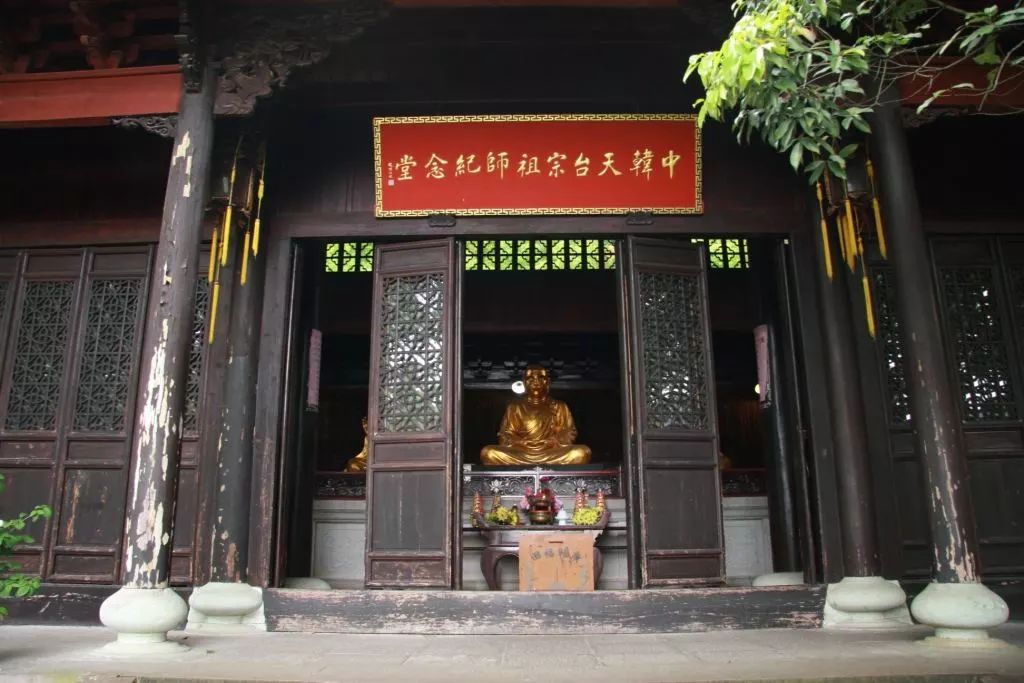 (02月19日)中国神华1月聚烯烃销量6.44万吨环比增长37.0%‘星空·综合体育’(图2) 星空综合