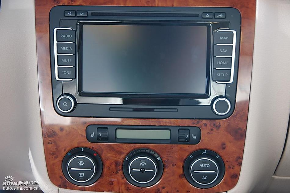 象甲惊现8比0血洗惨案,领头羊四川队全屠付临门,汪洋反宫马神局【星空综合】(图1) 星空·综合体育