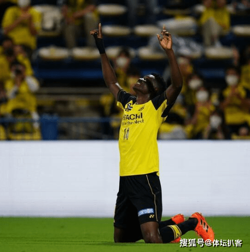 
12场12球！前中超水货领跑J联赛射手榜 曾单场8球 率队13‘星空·综合体育’(图5)