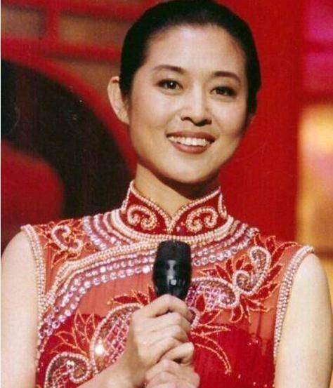 
倪萍自曝：1991年春晚中自己被吓出一身冷汗_星空综合(图2)